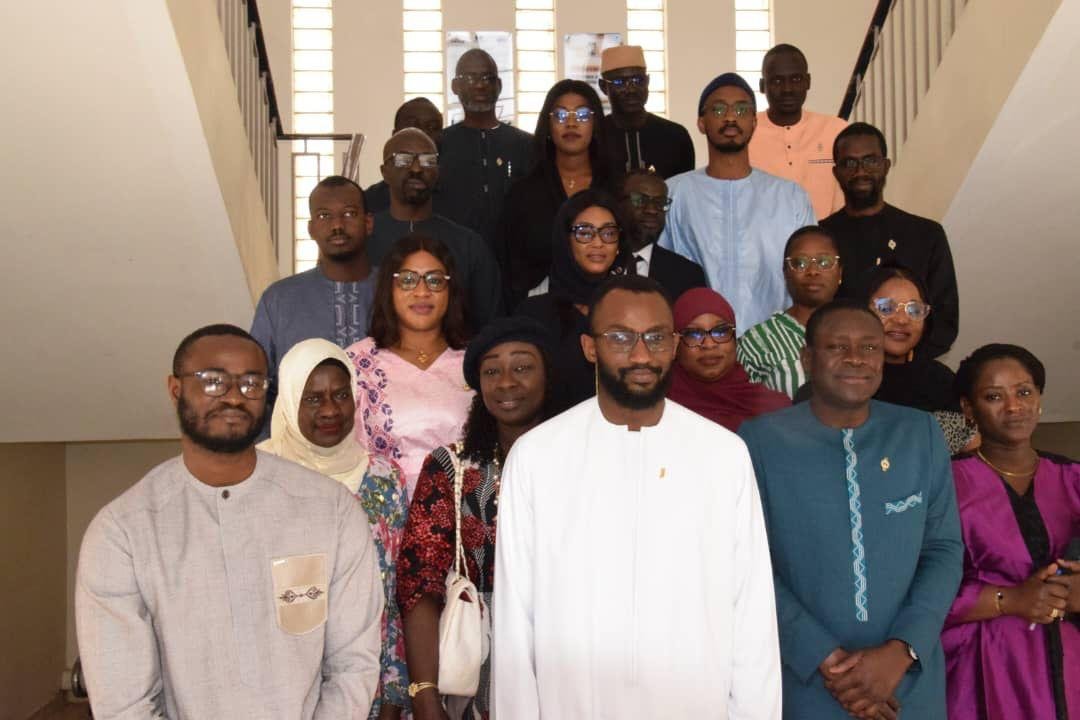 Visite de travail de la Commission parlementaire à la SN HLM